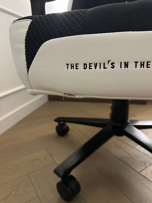 Diablochairs X-Player