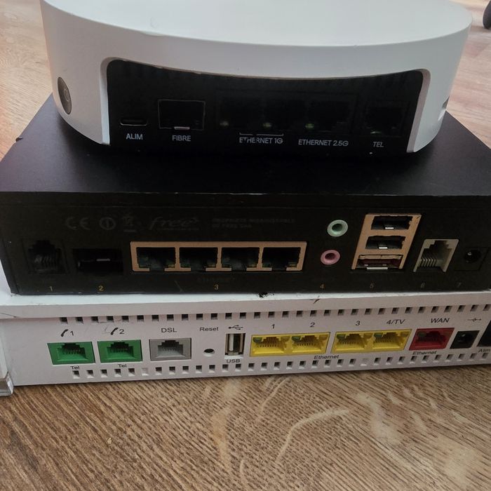 Deckodery tv switcze