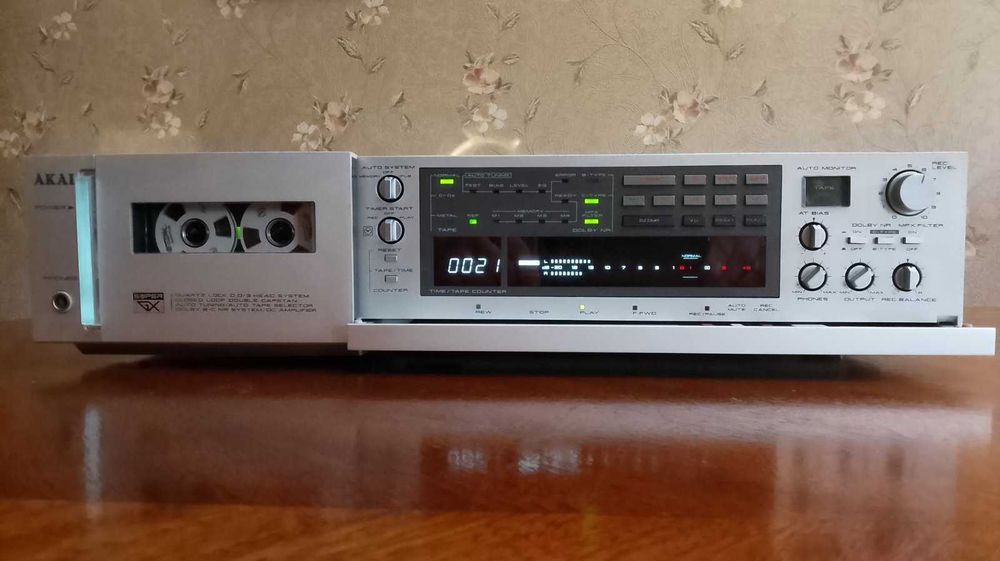 Кассетная дека AKAI GX-F91