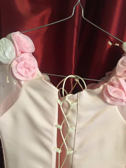 Продам шикарне дитяче плаття; 1800 грн