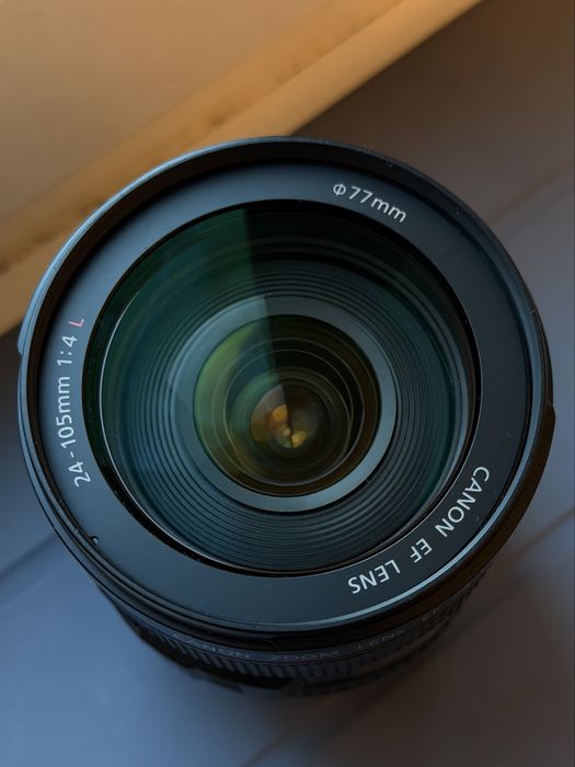 Canon EF 24-105mm f/4 L IS USM