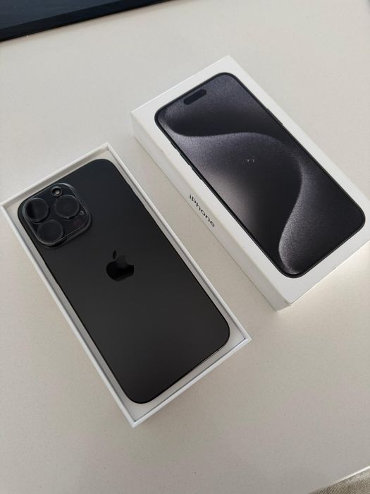 Vendo iPhone 15 pro Max 256gb