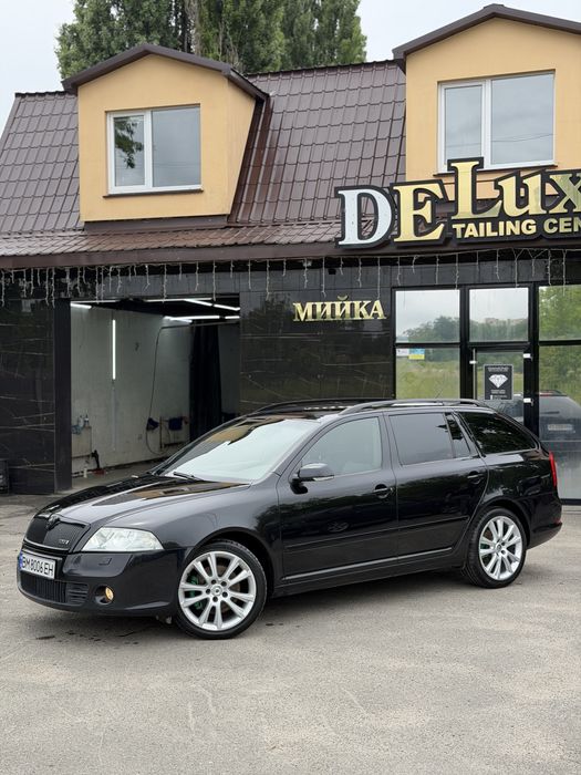 Skoda Octavia A5 VRS 2.0 бензин