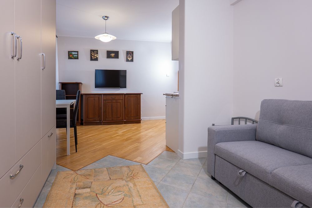 Wynajem kawalerki/mieszkania 28 metrów