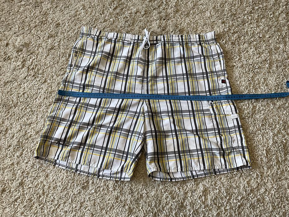 Шорты белые 54 размер