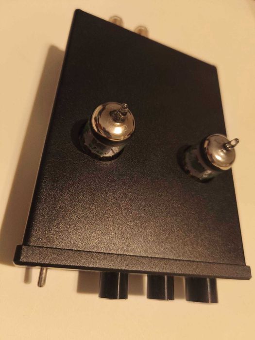 Amplificador a válvulas, usado, ótimo estado