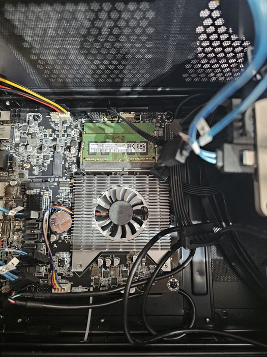 Servidor mini itx nas 15w tdp