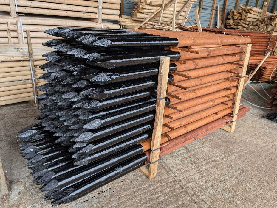 Słupki ogrodzeniowe impreg. Fi 8x250cm + smołowane