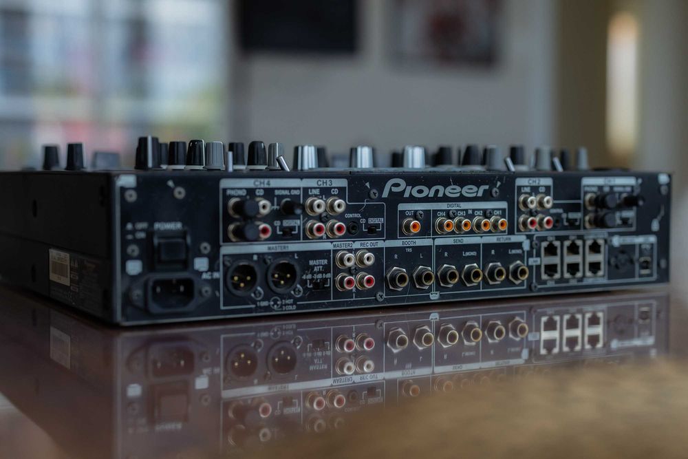 Mikser Pioneer DJM-2000 Nexus