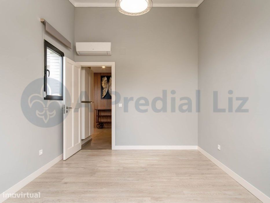 Moradia T3 de Luxo em Birre - Exclusividade e Design Contemporâneo
