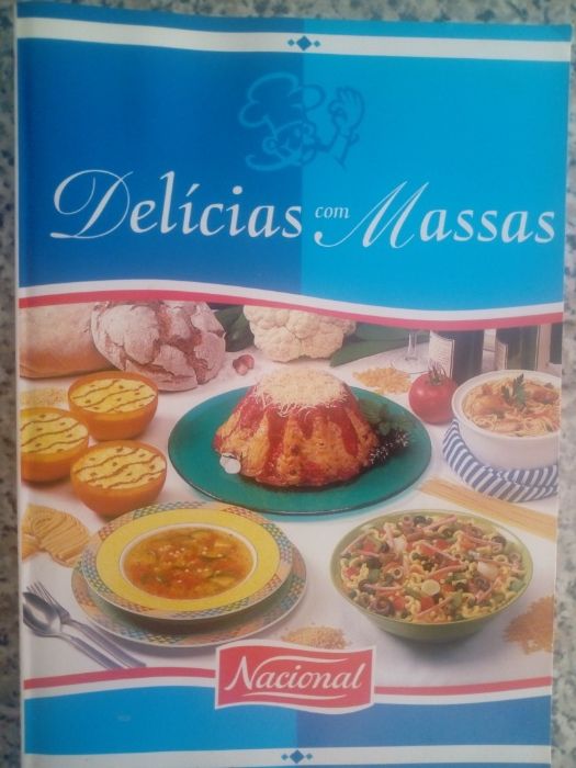 Livro receitas culinária "Delícias com Massas"