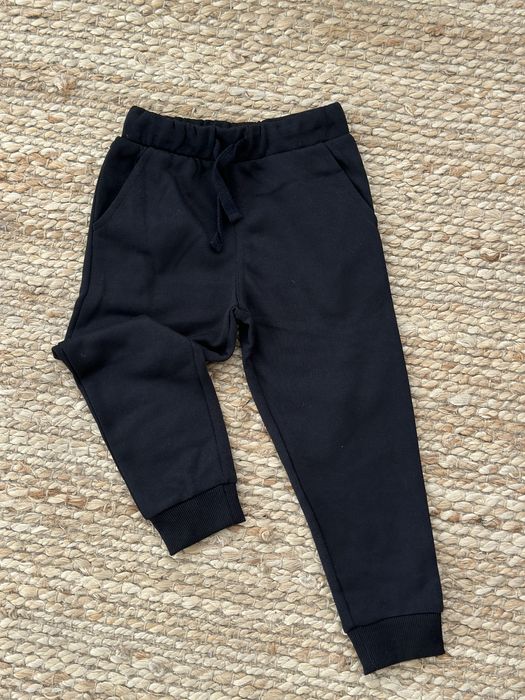 Штани чорні спортивні