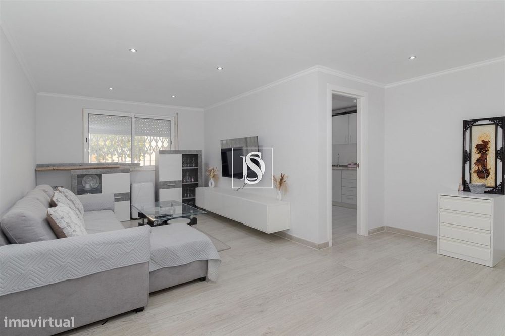 Apartamento T3 Venda em Santo António da Charneca,Barreiro