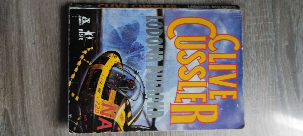 Lodowa pułapka C. Cussler,