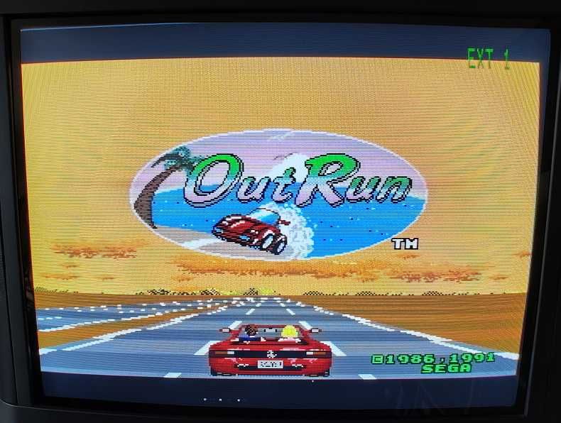 Outrun - Mega Drive