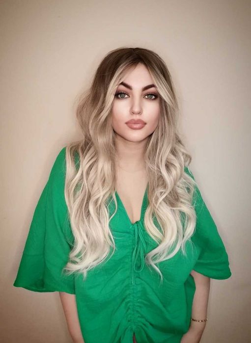 Peruka blond popielaty długa grzywka włosy jak naturalne