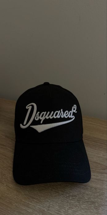 Czpka z daszkiem Dsquared2