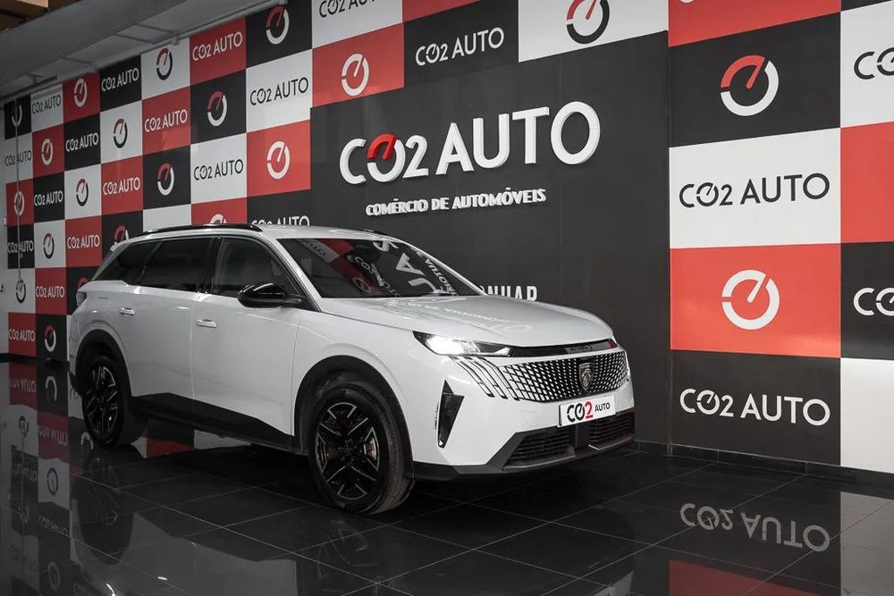 Peugeot 5008 1.2 Hybrid Allure e-DCS6