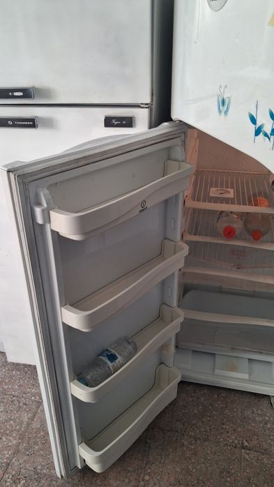 Frigorifico Indesit 160cms
