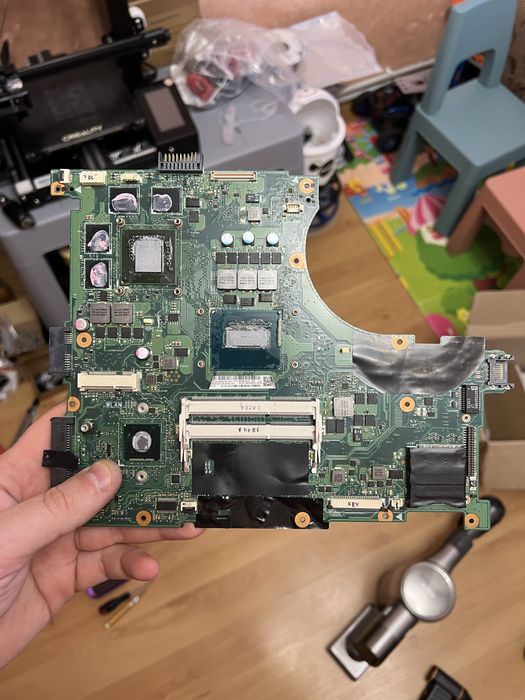 Продам материнку N56JR