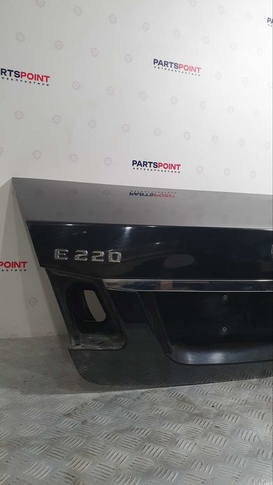 Кришка багажника колір 197 Mercedes E220 AMG W212 2013-2016р оригінал