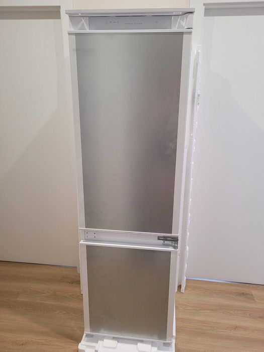 Lodówka candy CBL3518EVW