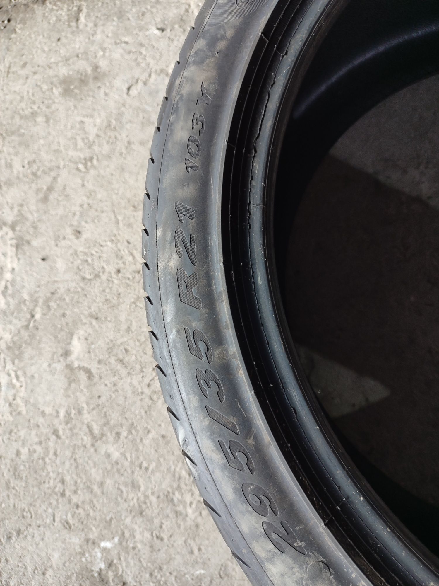 295.35.21 Pirelli 2шт лето БУ склад шины резина из Европы 35 R21 Про: 1 ...