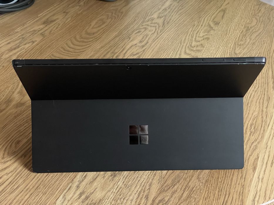 Microsoft Surface Pro 6 i5 8Gb 256Gb SSD +Windows ліцензія активований