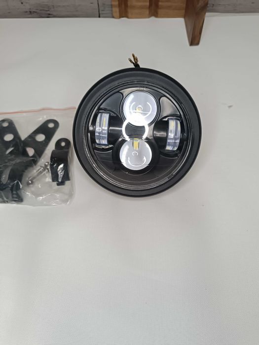 Lampa reflektor speracz LED do ciągnika, motocykla, quada, roweru