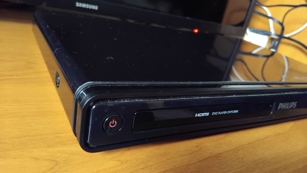 DVD-плеєр Philips DVP3388K/51 / HDMI