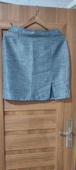 Spódniczka prosta ładna rozm Xl