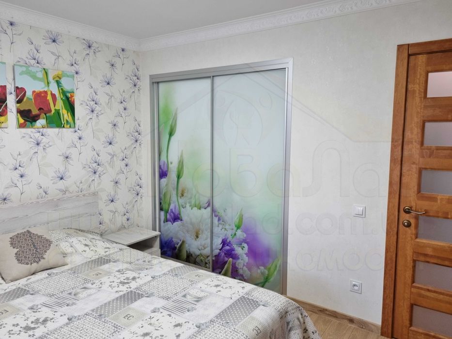 3 кімнатна квартира 82м2 в новобудові з ремонтом в районі Масани-KI