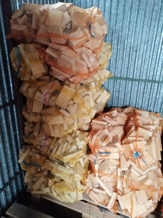 Podpałka rozpałka drewno iglaste suszone suche