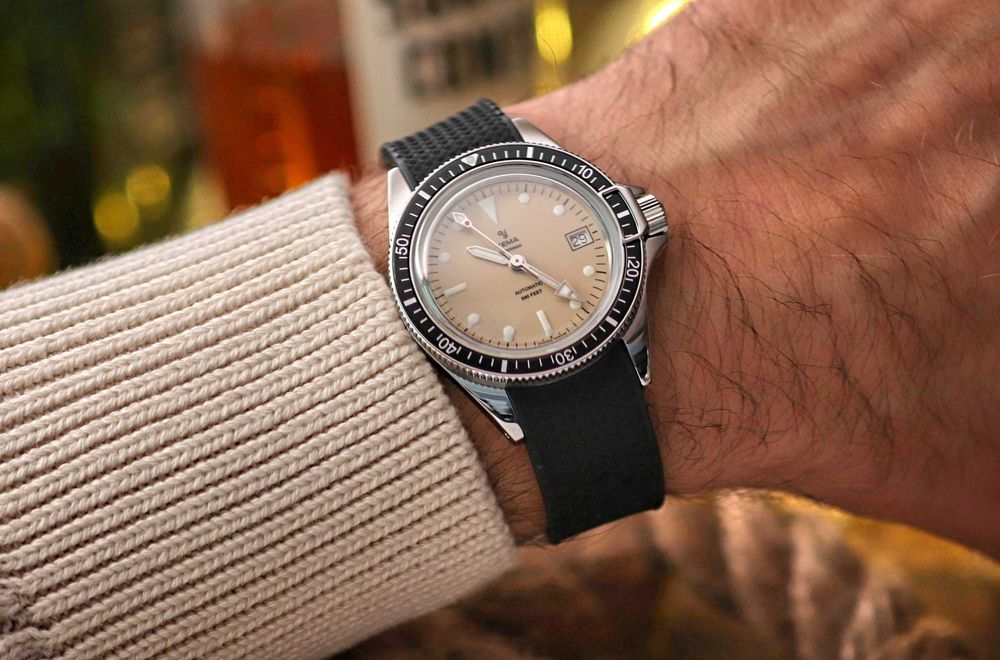 YEMA Superman Heritage YSUP25A39-ERBIS - 39 mm Zegarek Męski