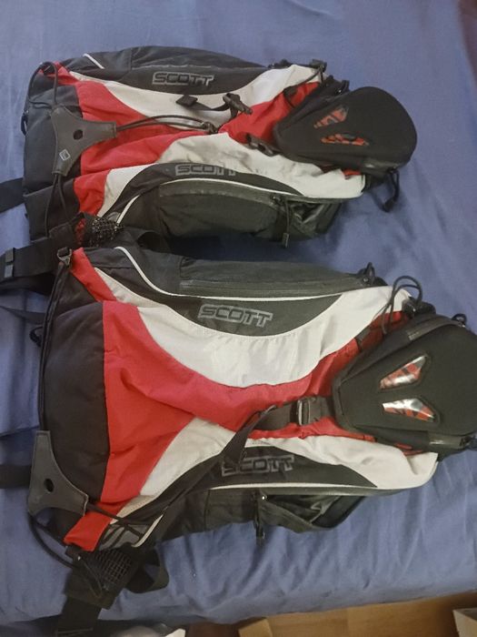 Vendo 2 mochilas bicicleta SCOTT
