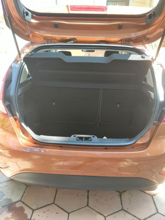 Продам автомобиль FORD FIESTA