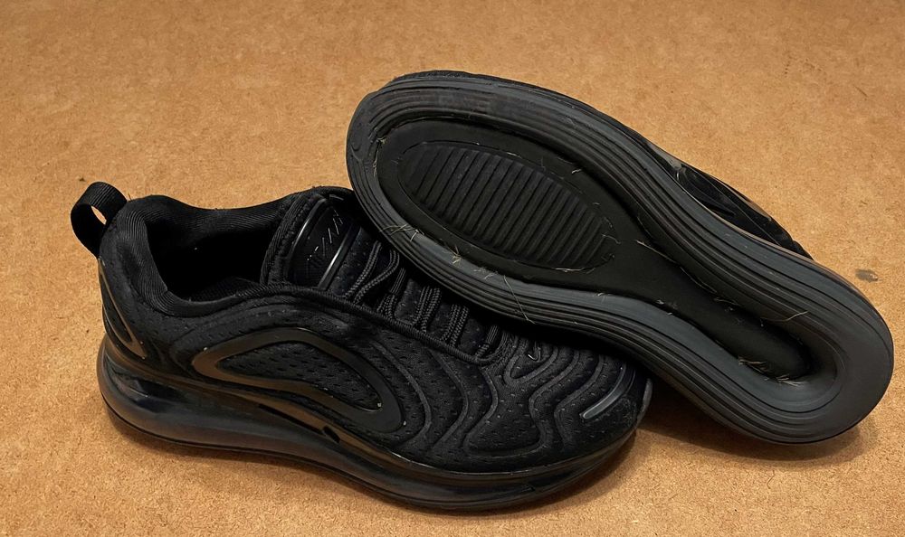 Nike Air Max 720 roz 37,5