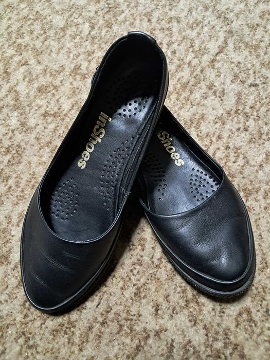 Шкіряні балетки (човники)