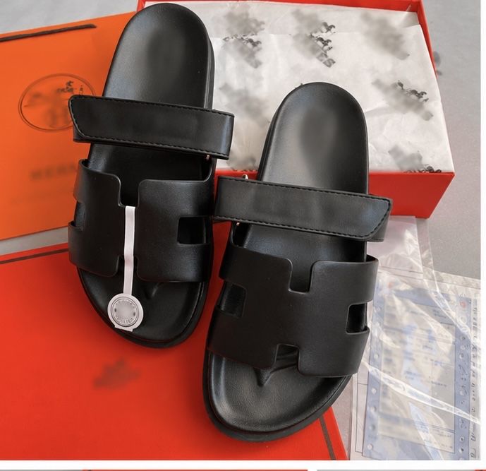 Взуття шльопанціHermes 38-40