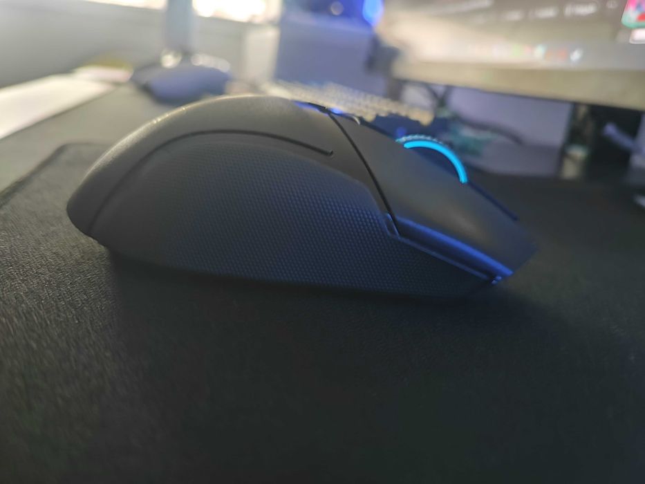 Rato Razer Basilisk Rgb