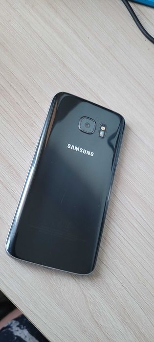 Telefon Samsung sm-g930f smartfon