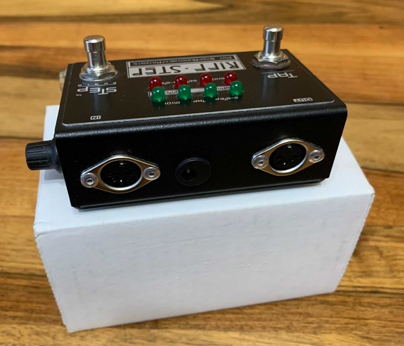 Гітарна педаль Riff-Step / DigiTech Whammy Enhancer