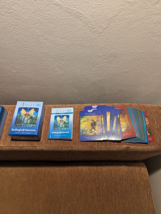 Karty tarota Angel tarot cards Radleigh Valentine Anioły ENG