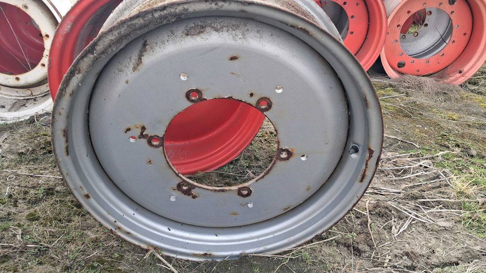 Felgi Massey Ferguson renalut 10x28 11.2r28 280/85r28 320/70r28 360/70