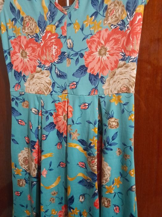 Сукня літня жіноча