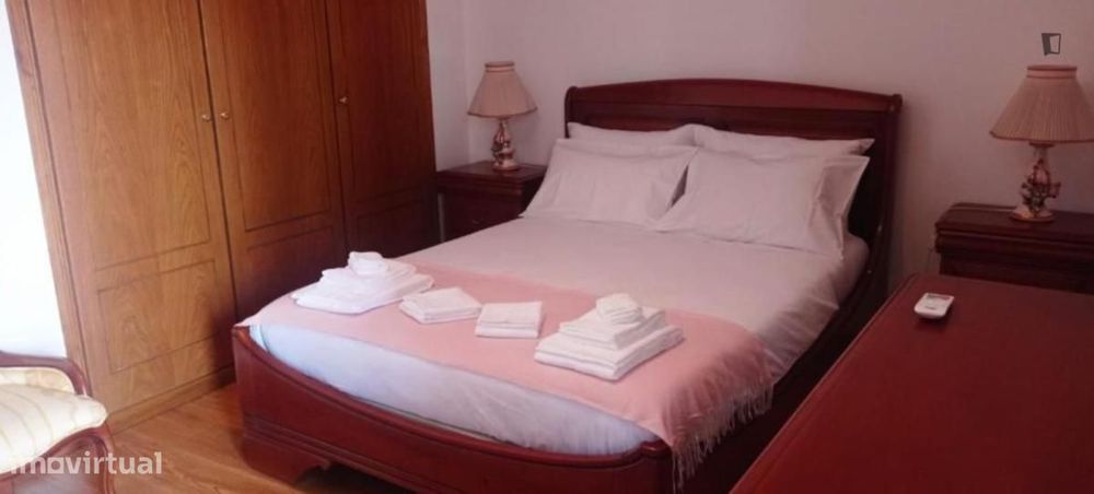 Casa com 3 quartos - localizado em Braganca