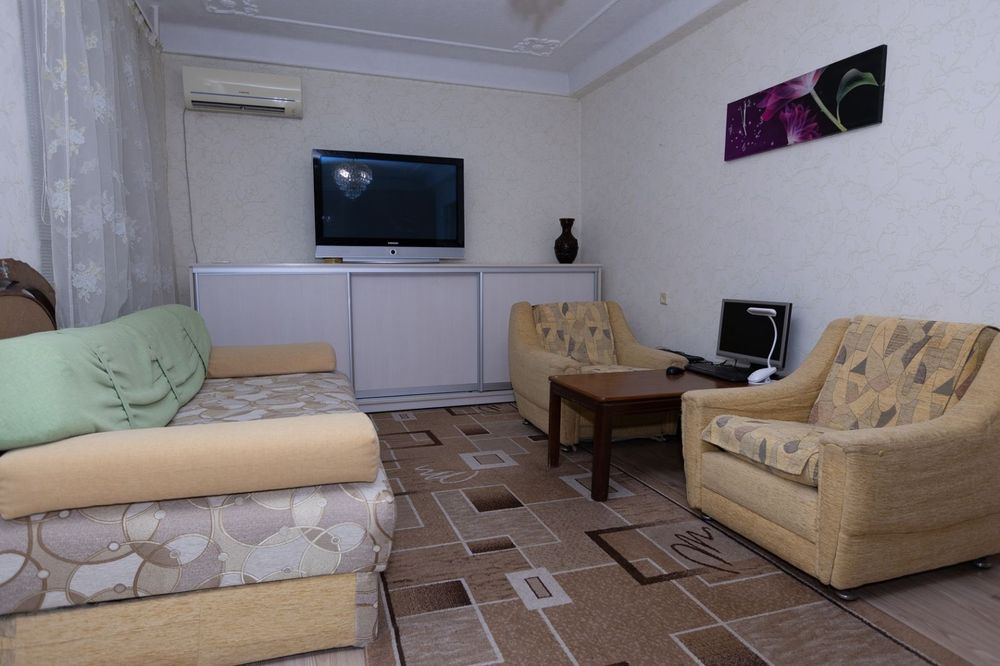 Продам 2х комнатную квартиру в центре Хортицкого района