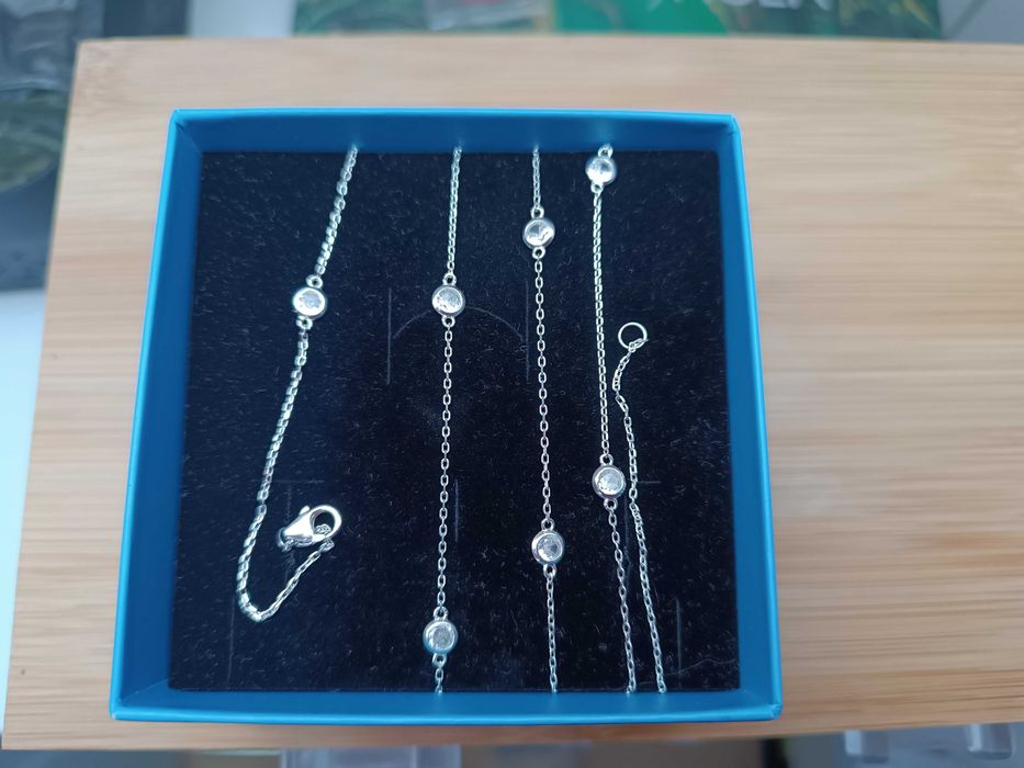 Srebrny łańcuszek kolia cyrkonie Les Favorites pr.925