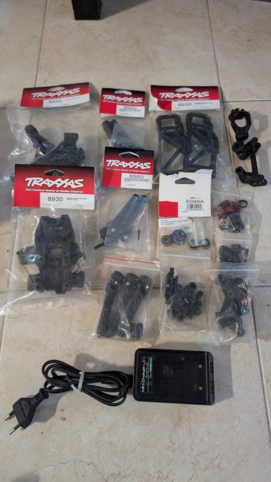 Chassi Traxxas Maxx 1.10 V1
