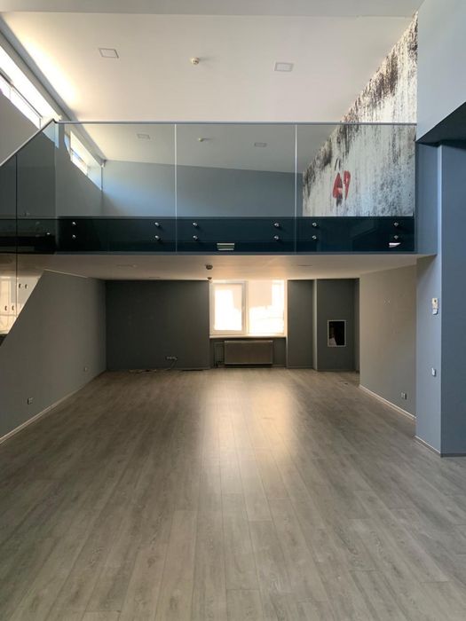 АРЕНДА Весь 2 этаж. Свой вход .  р-н Королева 600m2‼️Люстдорфская